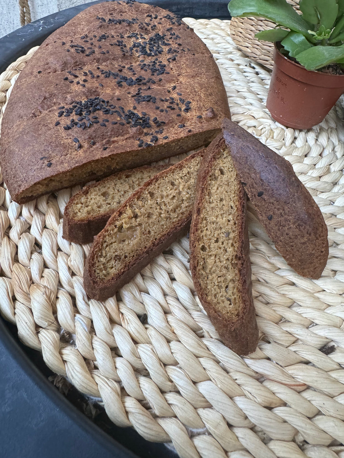 Безглутенов хляб с фибри – здравословна закуска с вкус